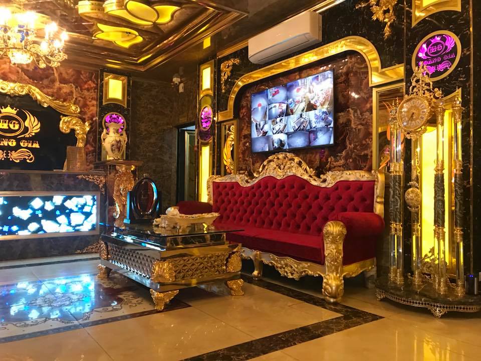 THIẾT KẾ PHÒNG KARAOKE ĐẲNG CẤP HOÀNG GIA